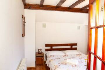 Фото номера Люкс с 3 спальнями Гостевой дом Rustic Argesean г. Корбени 3