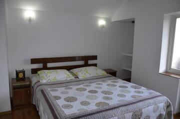 Фото номера Люкс с 3 спальнями Гостевой дом Rustic Argesean г. Корбени 5