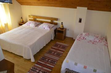 Фото номера Люкс с 2 спальнями Гостевой дом Rustic Argesean г. Корбени 5