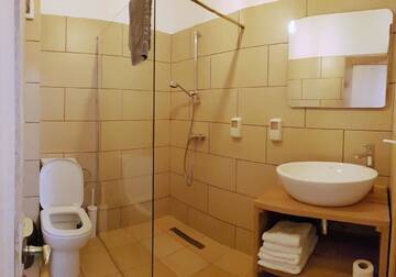 Фото номера Двухместный номер с 1 кроватью Гостевой дом Casa Lazaroiu г. Корбени 2